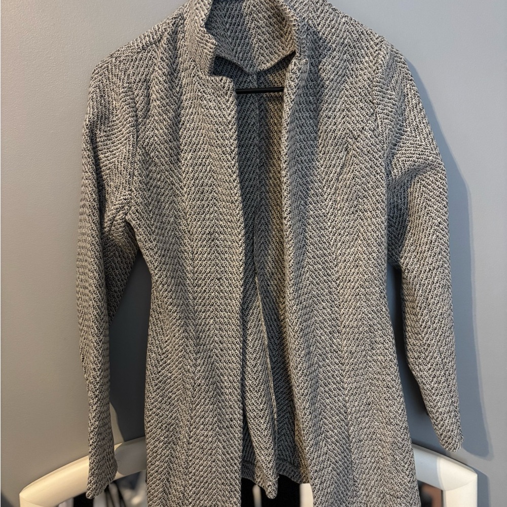 SHEIN Black and White Herringbone Blazer